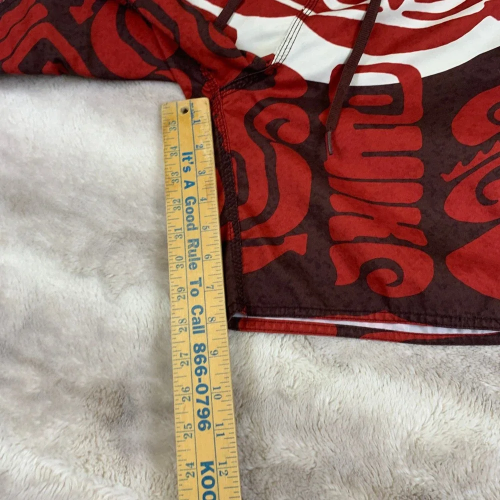 Y2K Quiksilver Mens Tribal‎ Graphic Surf Board Shorts Red Brown Size Small Beach
